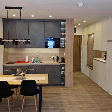 Xenia * קופאוניק